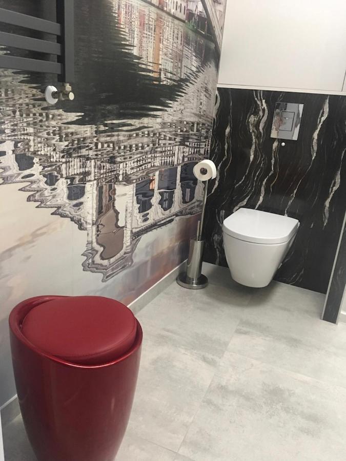 דירות פוביירובו Apartament Silence Baltic Wenecja מראה חיצוני תמונה