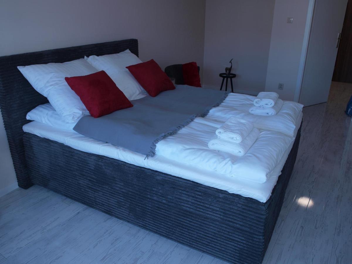 דירות פוביירובו Apartament Silence Baltic Wenecja מראה חיצוני תמונה